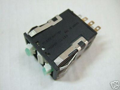Micro Switch AML16GBC2AC05-GG Toggle Switch NEW